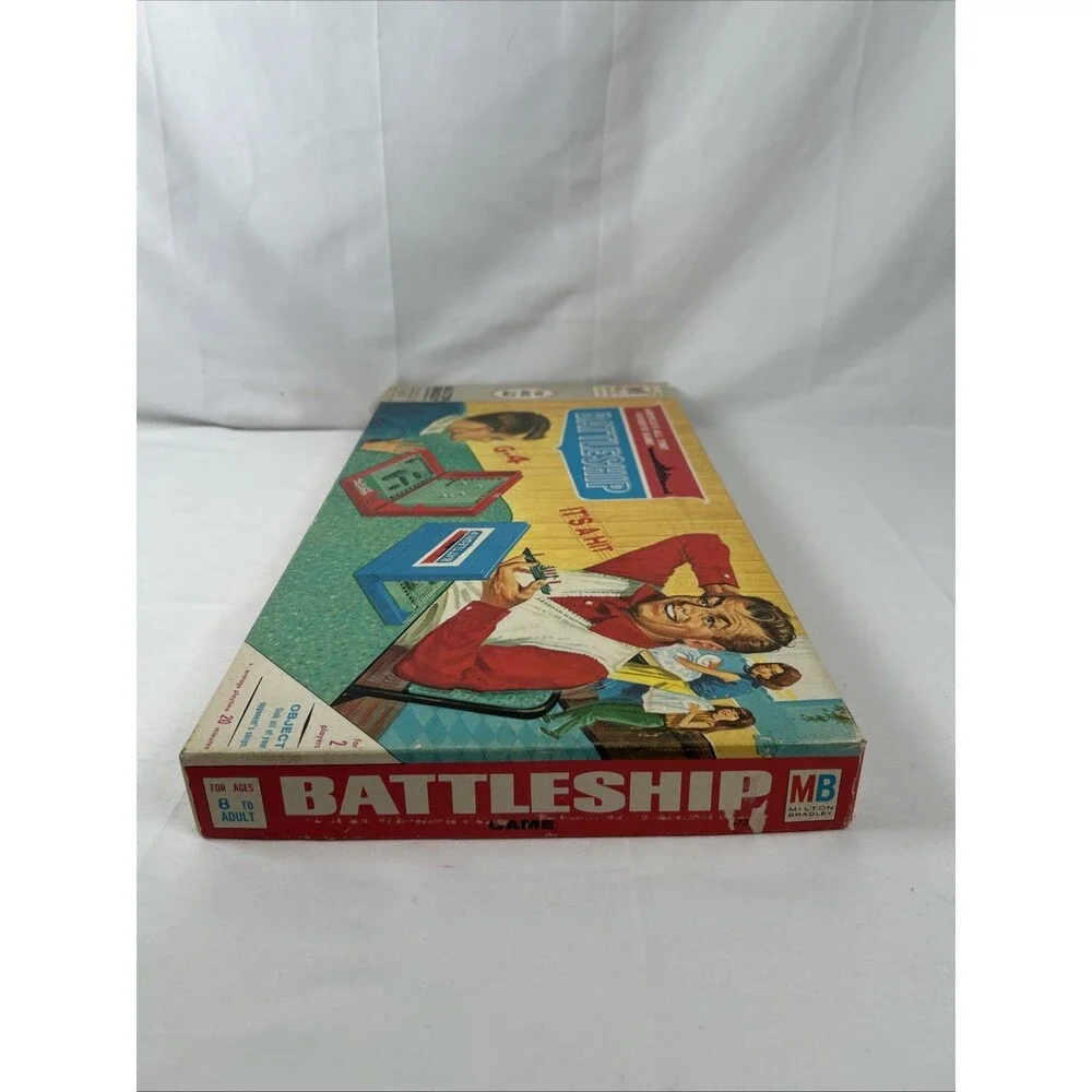 Milton Bradley 1967 pieces bradley